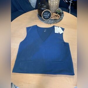 NWT A New Day sand blast pullover v-neck vest size blue